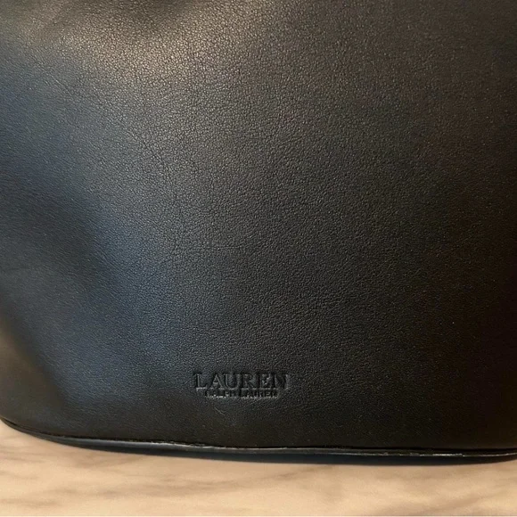 Ralph Lauren Leather Medium Harlow Bucket Bag - Picture 4 of 8